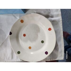 Spice up your dinnerware collection with this beautiful 11-inch plate from...